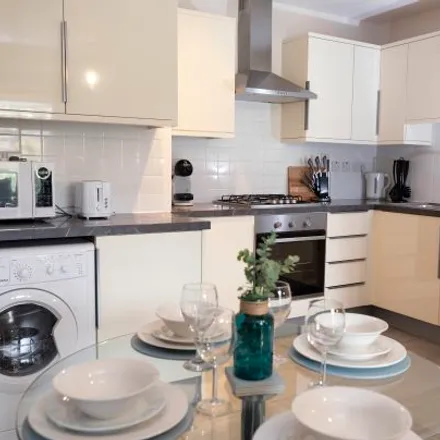 Image 5 - Oak House, 55 Benburb Street, Dublin, D07 PW67, Ireland - Apartment for rent