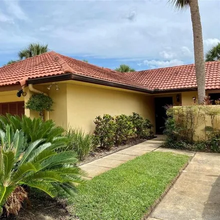 Rent this 2 bed house on 5012 Maui Circle in Orlando, FL 32808