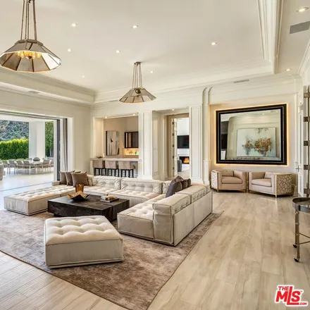 Image 5 - 2571 Wallingford Drive, Beverly Hills, CA 90210, USA - House for sale