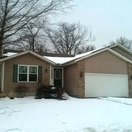 Rent this 4 bed house on 216 8th Avenue in Hampton, Rock Island County