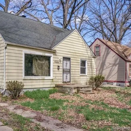 Buy this 3 bed house on 19635 Houghton Avenue in Detroit, MI 48219