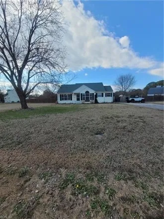 Rent this 3 bed house on 6583 Quail Hollow Drive in Gloucester Point, VA 23072
