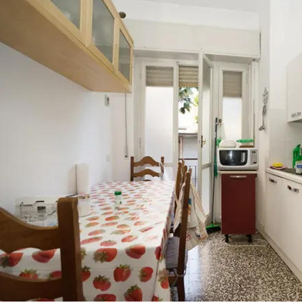 Image 3 - Via Innocenzo Isimbardi, 20136 Milan MI, Italy - Room for rent