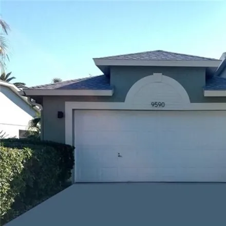Buy this 3 bed house on 9762 Knightsbridge Circle in Sarasota County, FL 34238