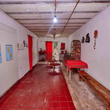 Buy this 3 bed house on Estados Unidos de América in Partido de Florencio Varela, Florencio Varela