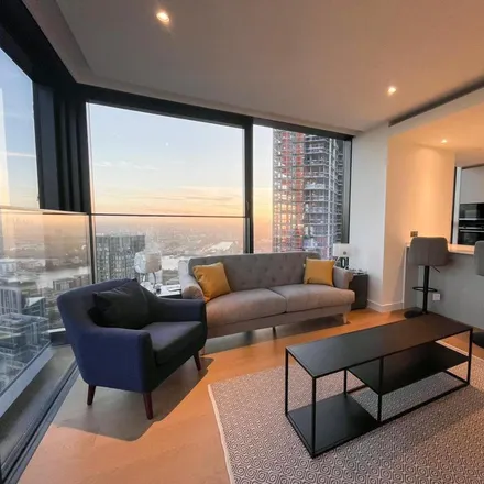 Rent this 1 bed apartment on South Quay Walk in Canary Wharf, London