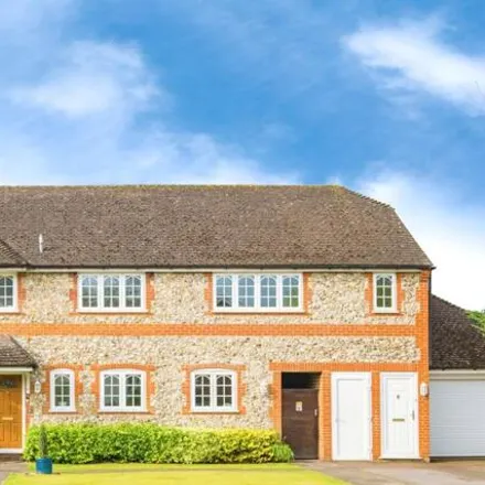 Buy this 5 bed house on 15 in 16 Laird Court, Bagshot