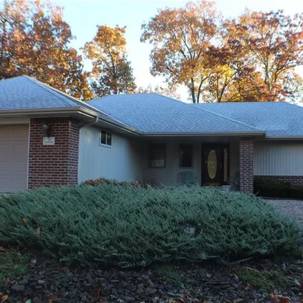 Rent this 3 bed house on 29 Kenilworth Drive in Bella Vista, AR 72714