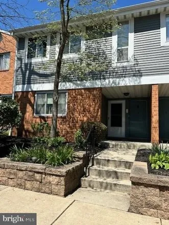 Buy this 1 bed condo on 270 Mulberry Cove in Mount Laurel Township, NJ 08054