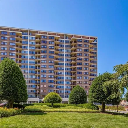 Buy this studio condo on The Mica in Newell Street, Silver Spring