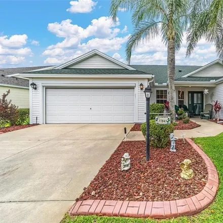 Buy this 3 bed house on 17857 Southeast 87th Bourne Avenue in The Villages, FL 34491