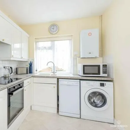 Image 7 - Irving Lane, Bournemouth, Christchurch and Poole, BH6 5HH, United Kingdom - House for sale
