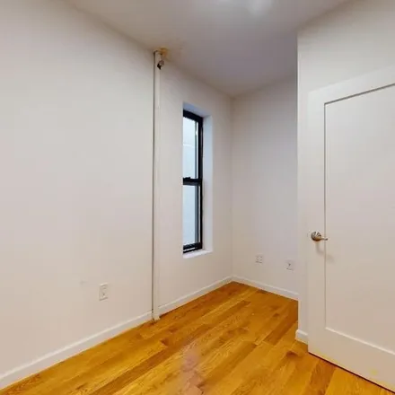 Rent this 3 bed apartment on 314 East 91st Street in New York, NY 10128