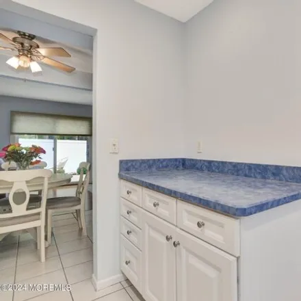 Image 5 - Colleen Court, Ramtown, Howell Township, NJ 08776, USA - Townhouse for sale