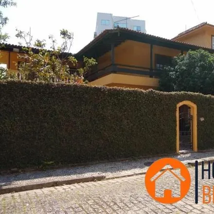 Buy this 6 bed house on Escola Maria Zilah - Centro Educacional Guliver in Rua Sertanista João Aguiar, Freguesia (Jacarepaguá)