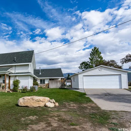 Buy this 6 bed house on 311 South 400 West in Mount Pleasant, Sanpete County