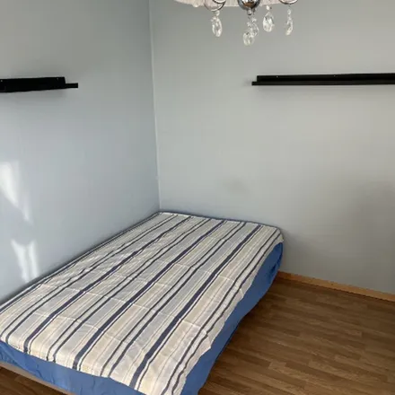 Rent this 1 bed apartment on Johan Enbergs väg 34 in 36, 171 61 Solna kommun