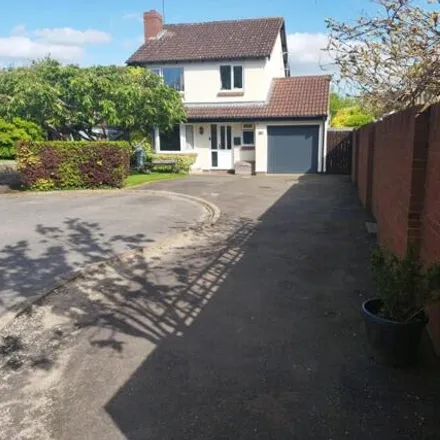 Image 1 - Anglesey Mead, Chippenham, SN15 3UB, United Kingdom - House for sale