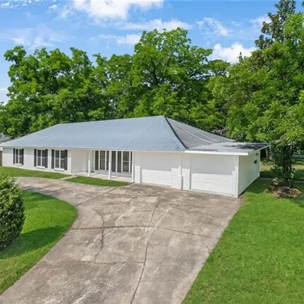 Image 2 - 700 S Range Rd, Hammond, Louisiana, 70403 - House for sale