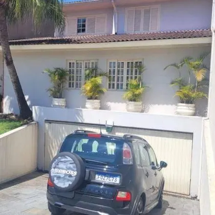 Buy this 3 bed house on Rua Maria Beatriz Rotta 112 in Bacacheri, Curitiba - PR