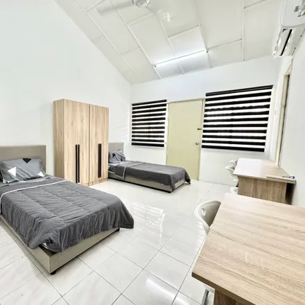 Rent this 1 bed apartment on Salak Expressway in Bandar Tun Razak, 56000 Kuala Lumpur