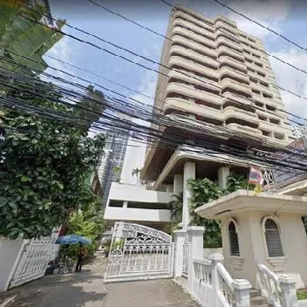 Rent this 3 bed apartment on Soi Chulalongkorn 12 in Pathum Wan District, Bangkok 10330
