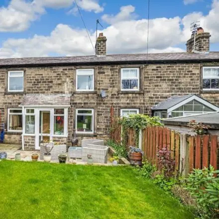 Image 1 - North View, Burley-in-Wharfedale, LS29 7JX, United Kingdom - Townhouse for sale