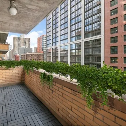 Image 2 - 275 West 96th Street, New York, NY 10025, USA - Condo for sale
