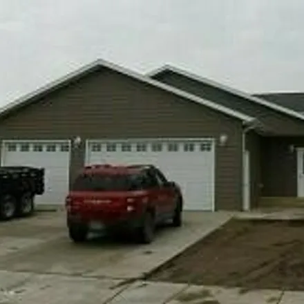 Buy this 4 bed house on 500 5th Street Southeast in Dickinson, ND 58601
