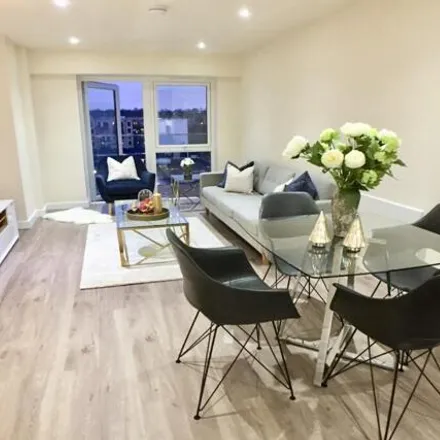 Rent this 2 bed room on Caversham Road in London, NW9 4DU
