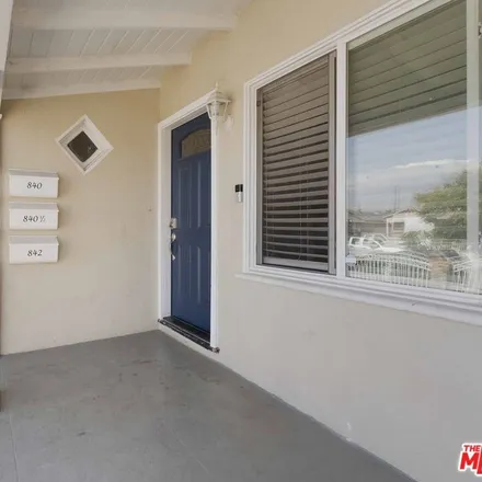 Image 3 - 699 West 115th Street, Los Angeles, CA 90044, USA - House for rent