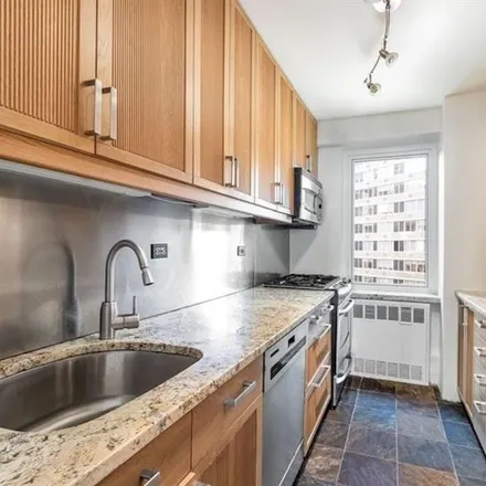 Image 5 - 411 EAST 53RD STREET 12L in New York - Apartment for sale