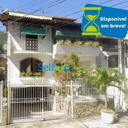 Rent this 5 bed house on Rua João Delgado in Charitas, Niterói - RJ