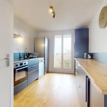 Rent this 5 bed apartment on Laforêt in 28 Rue Pierre Timbaud, 92230 Gennevilliers