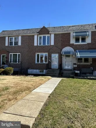 Rent this 3 bed house on 807 Surrey Avenue in Llanwellyn, Darby Township
