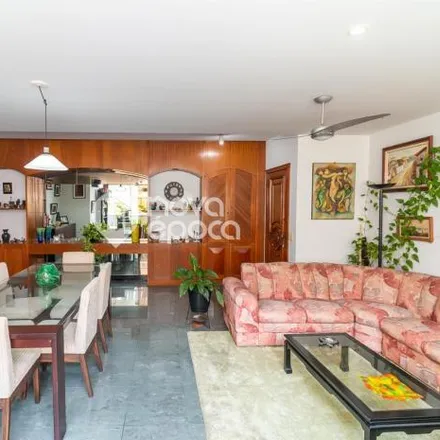 Buy this 4 bed apartment on Rua Machado de Assis 10 in Flamengo, Rio de Janeiro - RJ