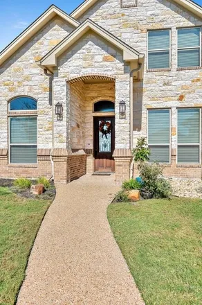 Image 3 - 154 Hollygrove Drive, Hewitt, TX 76643, USA - Townhouse for sale