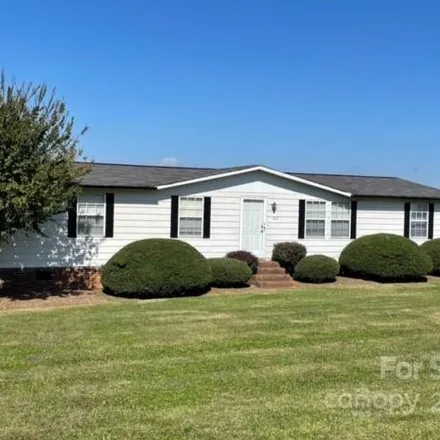 Buy this 3 bed house on 590 County Line Road in Iredell County, NC 28678
