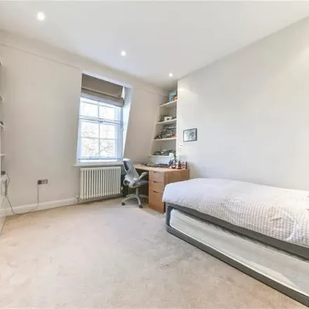 Rent this 1 bed apartment on Coleherne Court in The Little Boltons, London