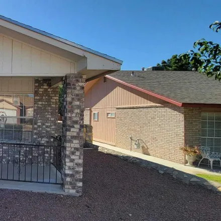 Image 2 - 11856 David Forti Drive, El Paso, TX 79936, USA - House for rent