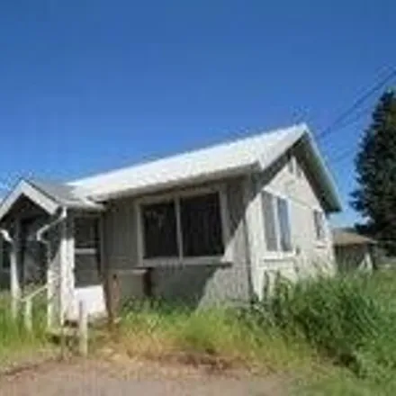 Buy this 3 bed house on 103 W Arnold St in Chiloquin, Oregon