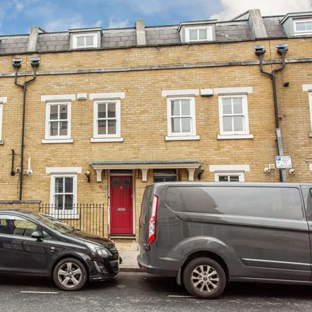 Rent this 3 bed townhouse on 10 Sarum Terrace in London, E3 4HJ