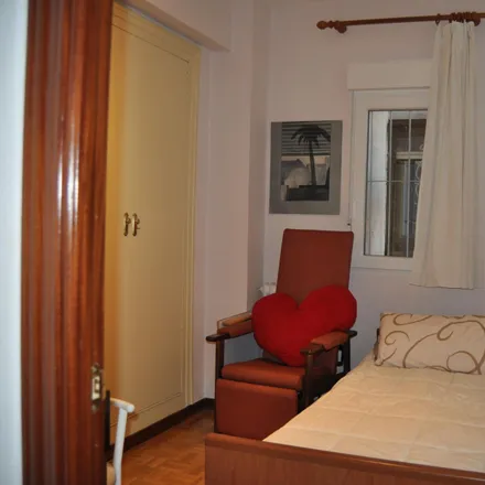 Rent this 5 bed room on Centro de Salud Virgen Begoña in Avenida del Llano Castellano, 28034 Madrid