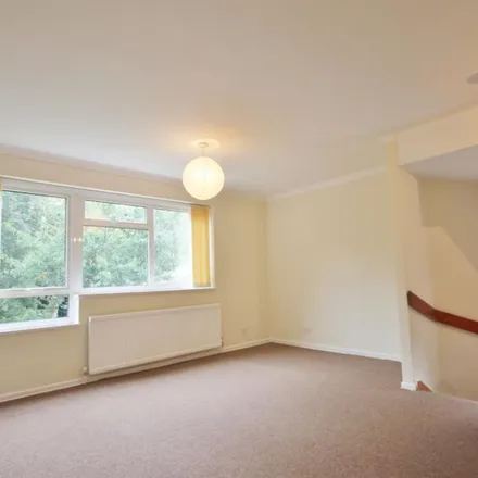 Rent this 3 bed townhouse on Blitz in 16 Station Yard, London