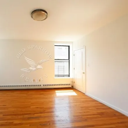 Image 2 - 2 Convent Avenue, New York, NY 10027, USA - Apartment for rent