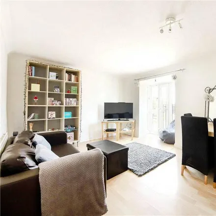 Rent this 2 bed apartment on Tower Hamlets Cemetery Park in Hamlets Way, London