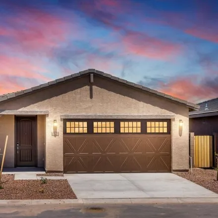 Buy this 3 bed house on West Driftwood Lane in Maricopa, AZ 85238