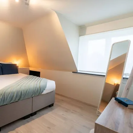 Rent this 4 bed duplex on De Haan in Ostend, Belgium