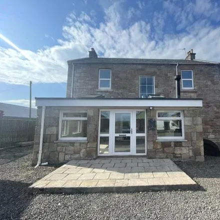 Rent this 4 bed house on Heatheryknowe Road in Glasgow, G69 6TZ