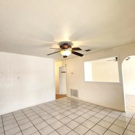 Image 2 - 268 Highland Street, Del Rio, TX 78840, USA - House for rent
